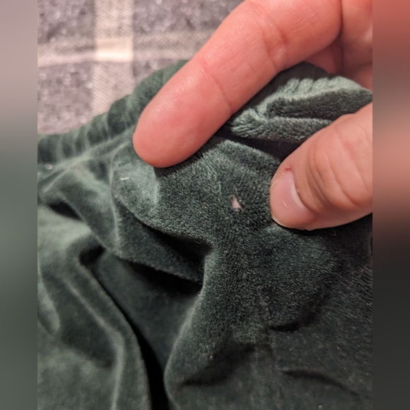 Born Emerald Green Cozy Festive Christmas Pajamas Set sz M - Picture 8 of 11